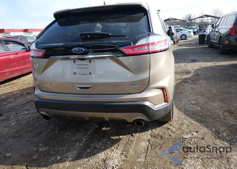 2020 Ford Edge Titanium z USA, uszkodzony, nr VIN 2FMPK3K99LBA56202